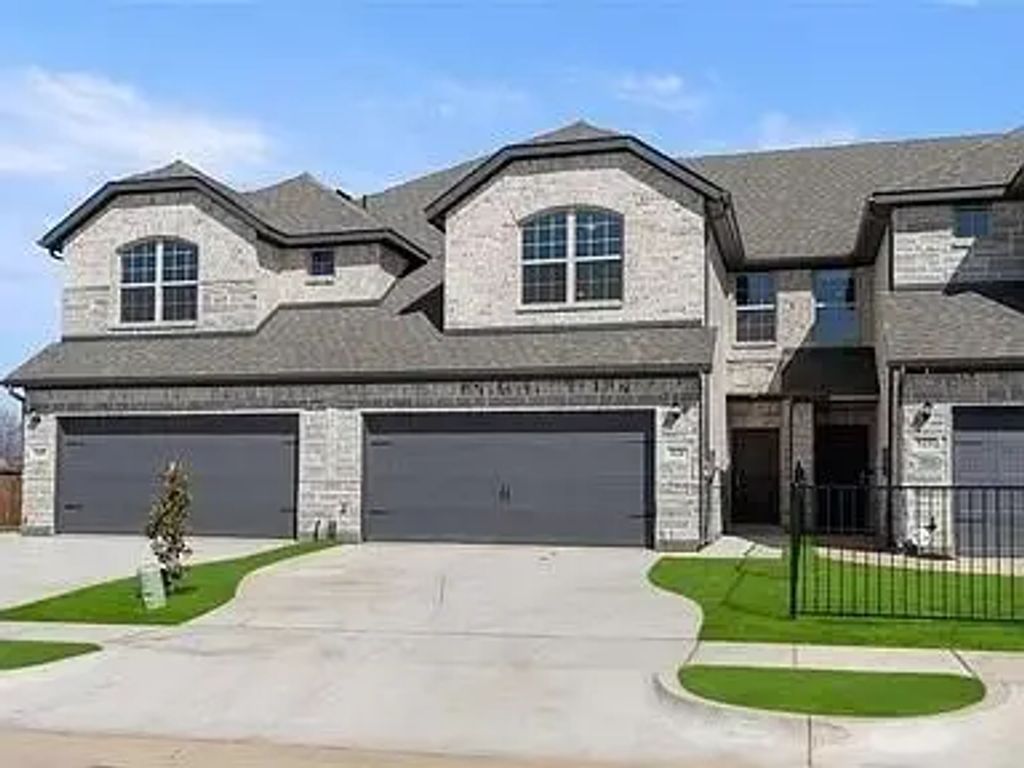 521 Sandiford Court, Mansfield