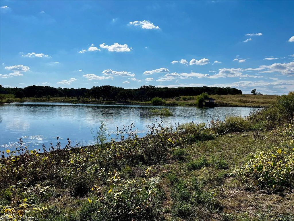 3026 S Farm To Market Road 4, Jacksboro