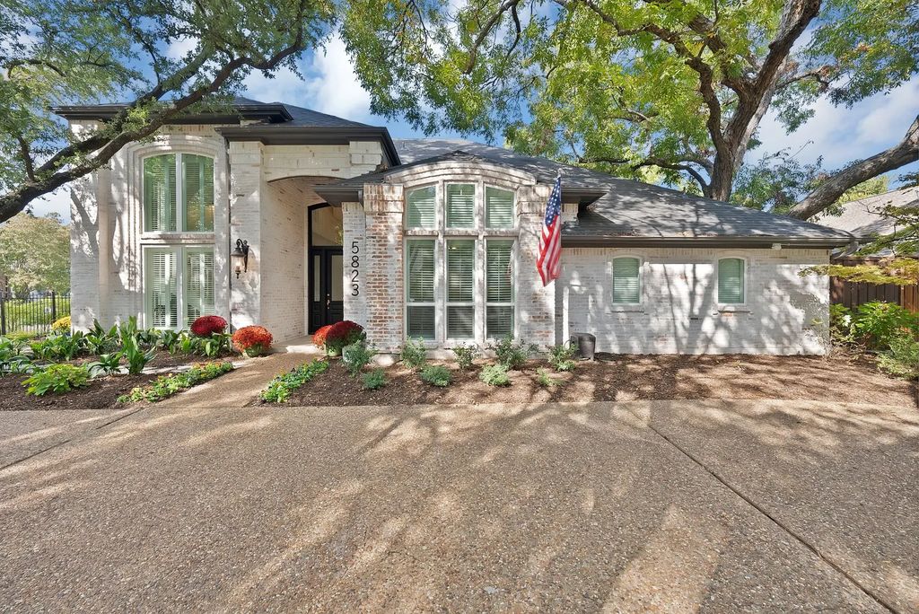 5823 Flintshire Lane, Dallas