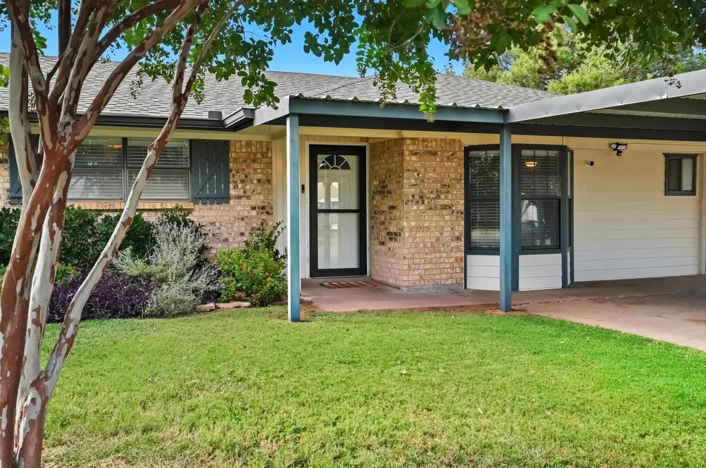 40 Humphrey's Village, Merkel