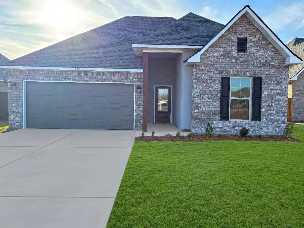 737 Crewe Lane, Bossier City