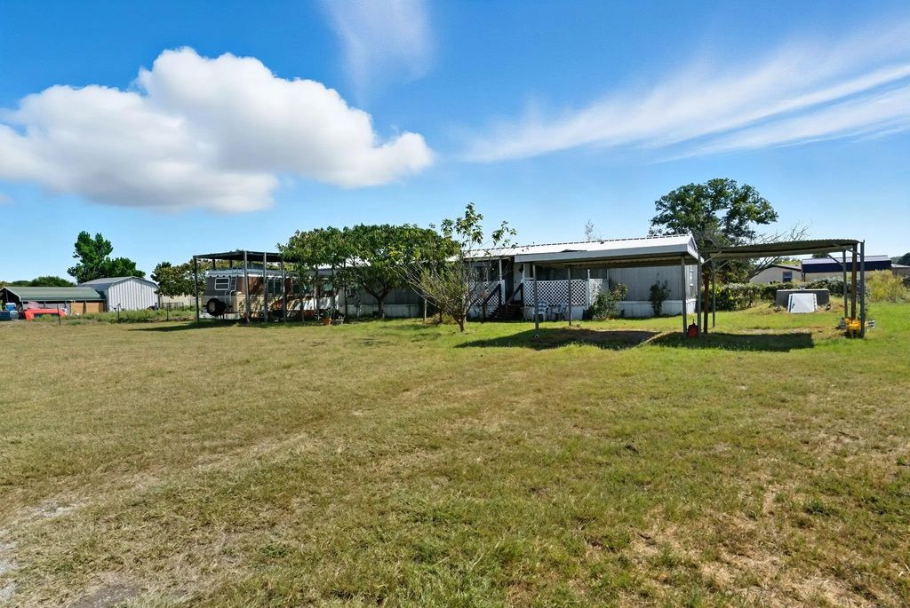 144 Oak Meadows Drive, Springtown