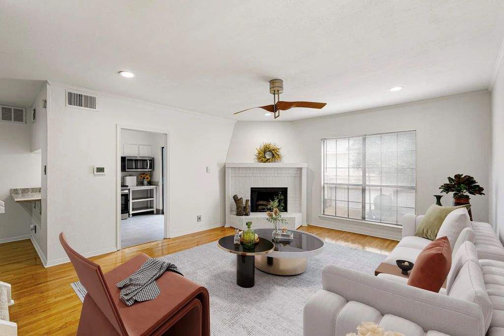 4130 Proton Drive 13a, Addison