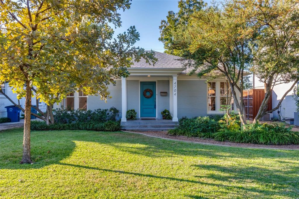 4704 W Amherst Avenue, Dallas
