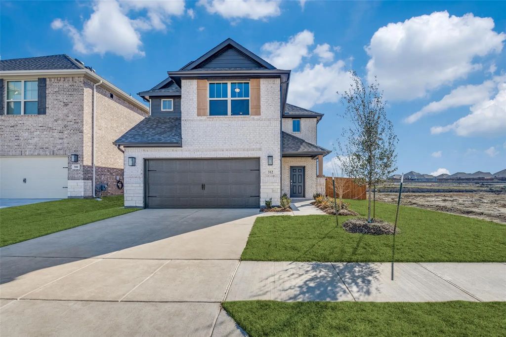 312 Silent Pond Park, Lavon
