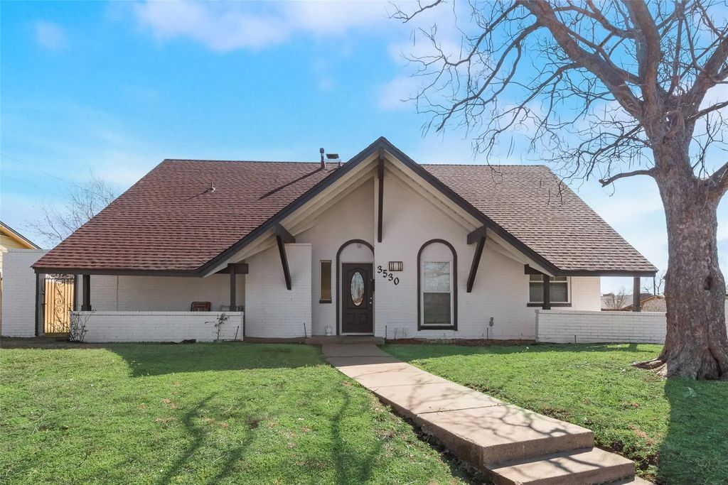 3530 Grande Bulevar, Irving
