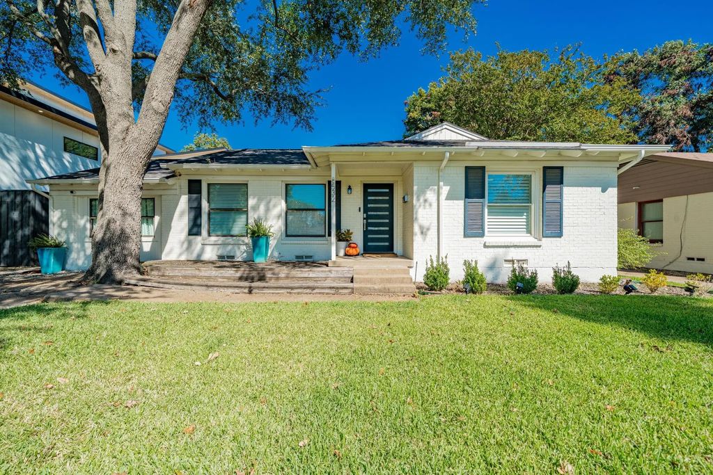 532 Bondstone Drive, Dallas