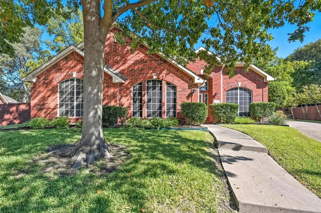 1400 Cool Springs Drive, Allen