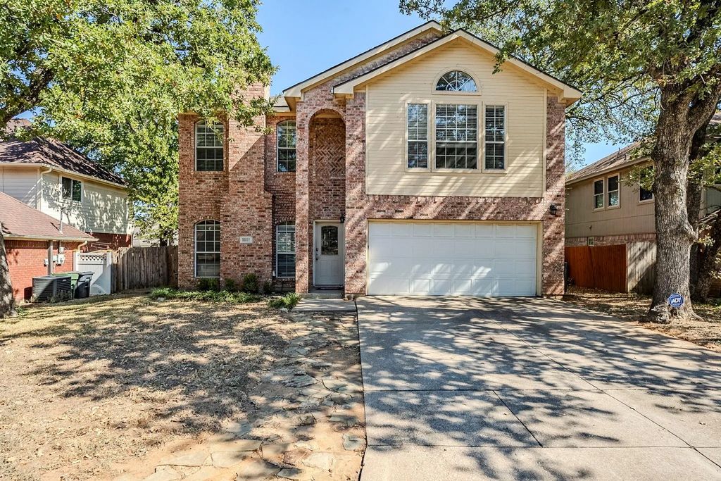 5507 Bradley Court, Arlington