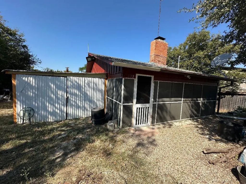 133 Choctaw Trail, Whitney