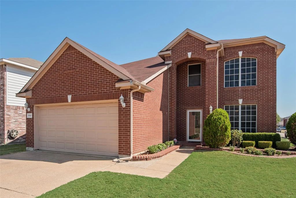 7707 Tin Cup Drive, Arlington