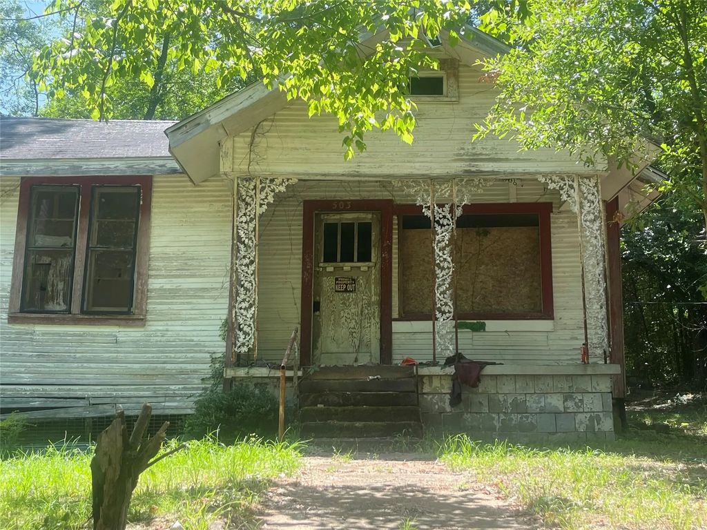 503 Quarles Street, Minden
