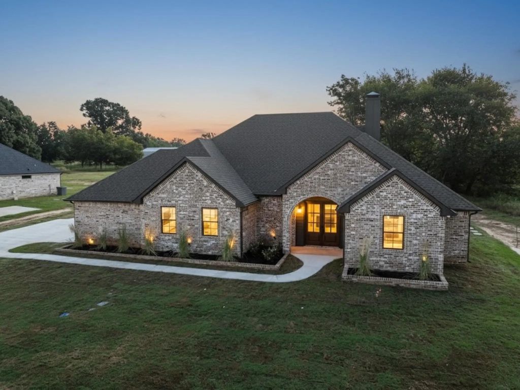 13990 Cedar Vista, Tyler