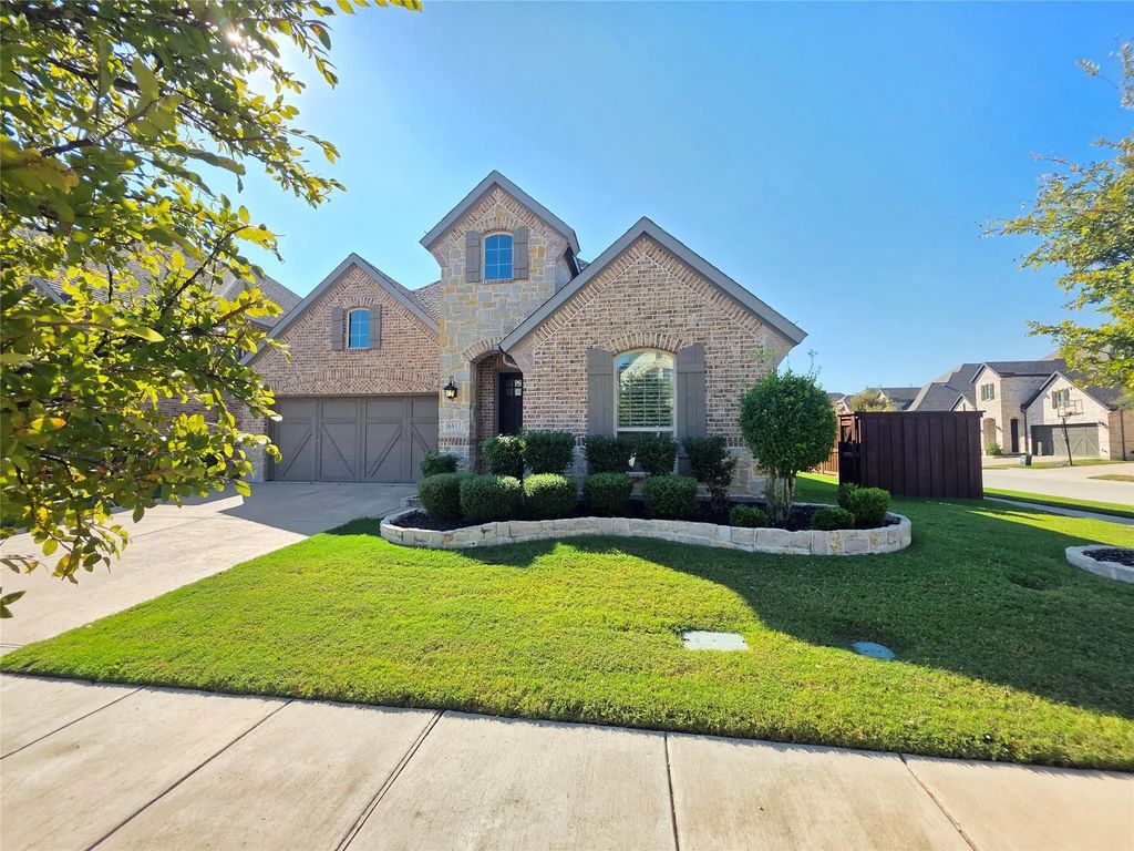6813 Roaring Drive, McKinney