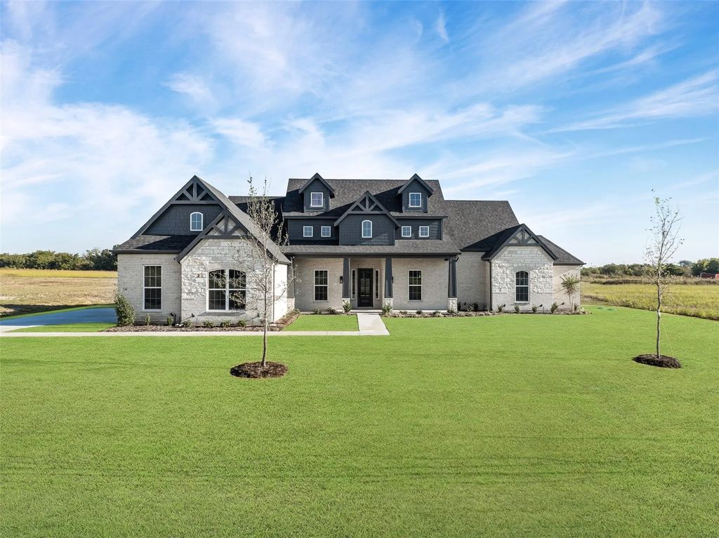 230 Olson Road, Waxahachie