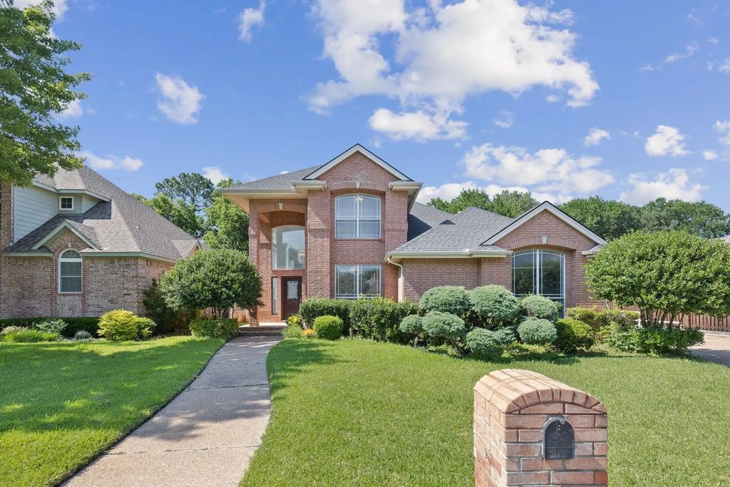 6919 Marina Shores Court, Arlington
