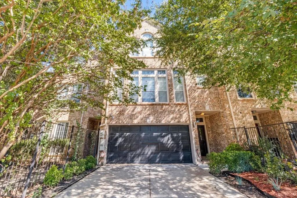 436 N Hill Avenue, Dallas