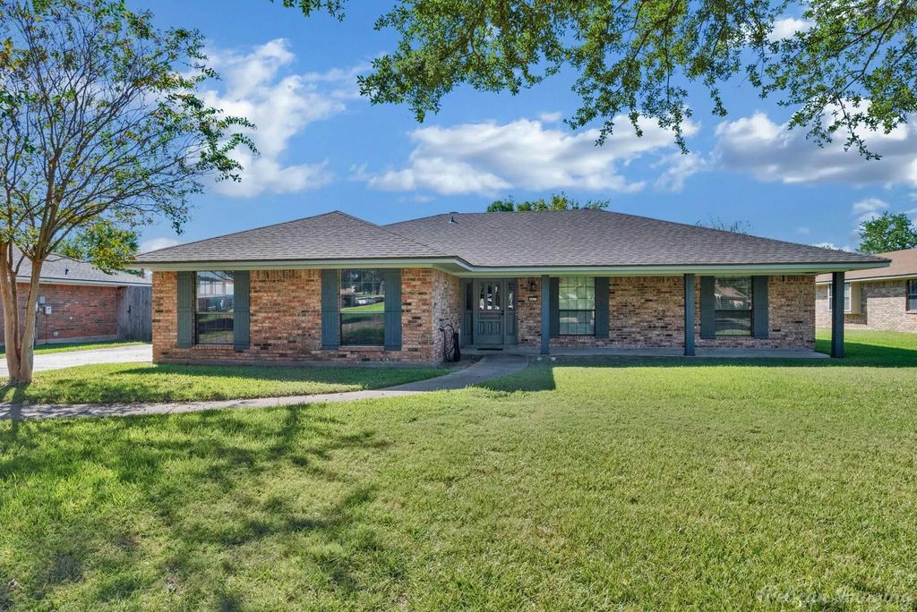 4417 Parkridge Drive, Benton