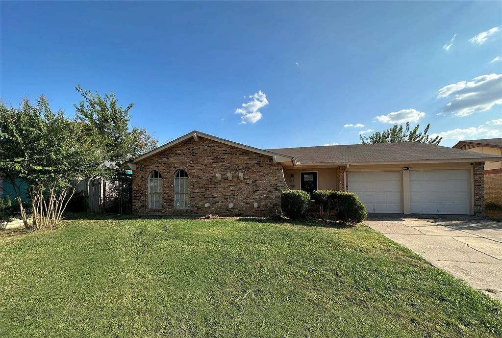 504 Cavendish Drive, Arlington