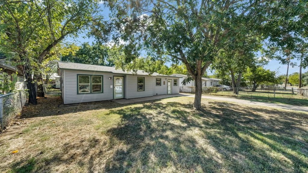 1404 Se 12th Street, Mineral Wells