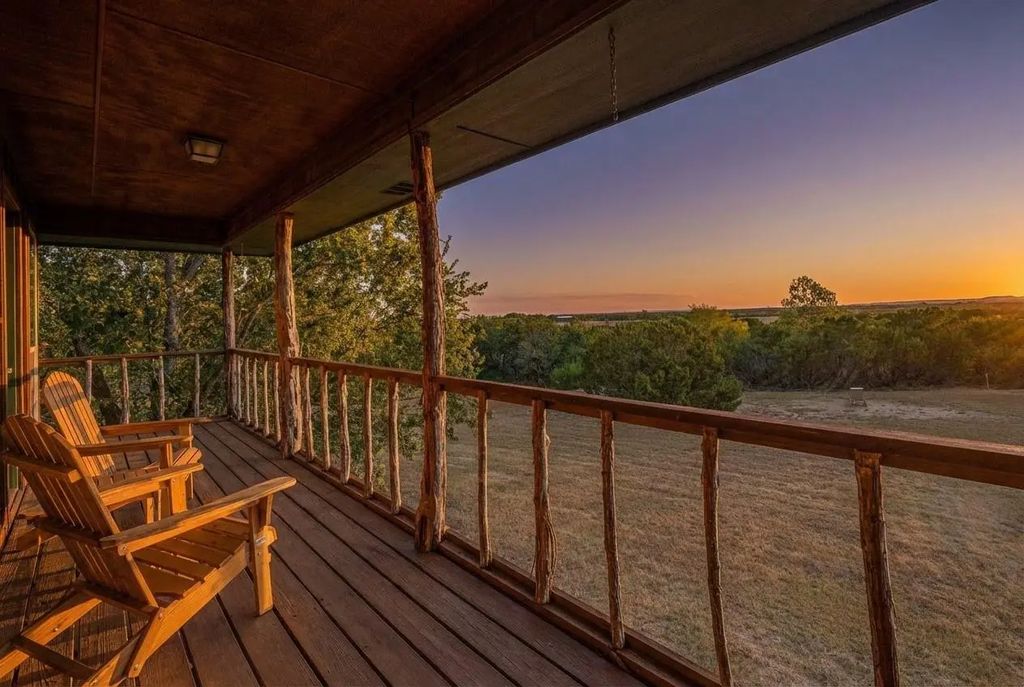 2691 County Road 2007, Glen Rose