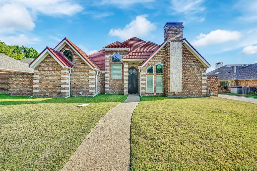 2709 Oak Point Drive, Garland