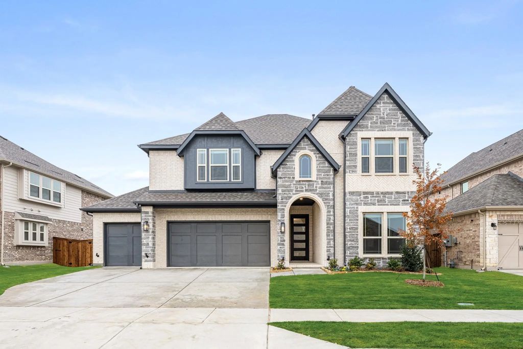 2817 Spring Valley Way, Anna
