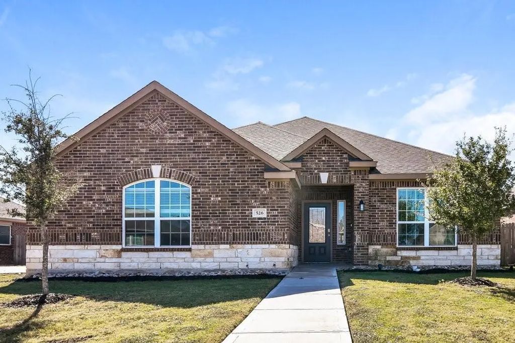 526 Roaring Springs Drive, Glenn Heights