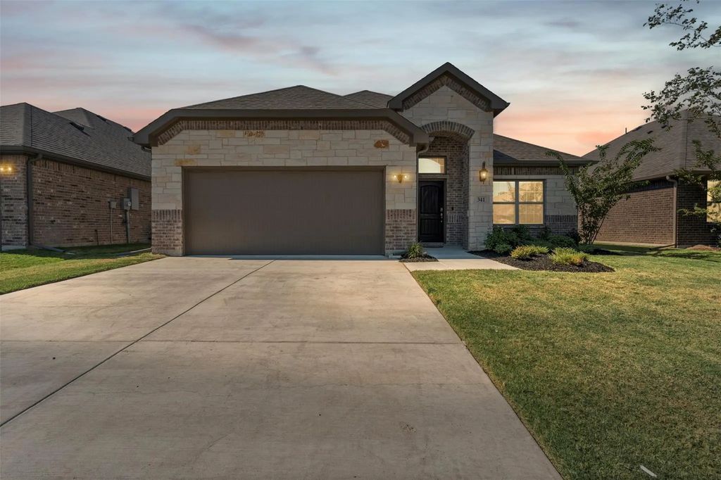 341 Saltmeadow Lane, Red Oak