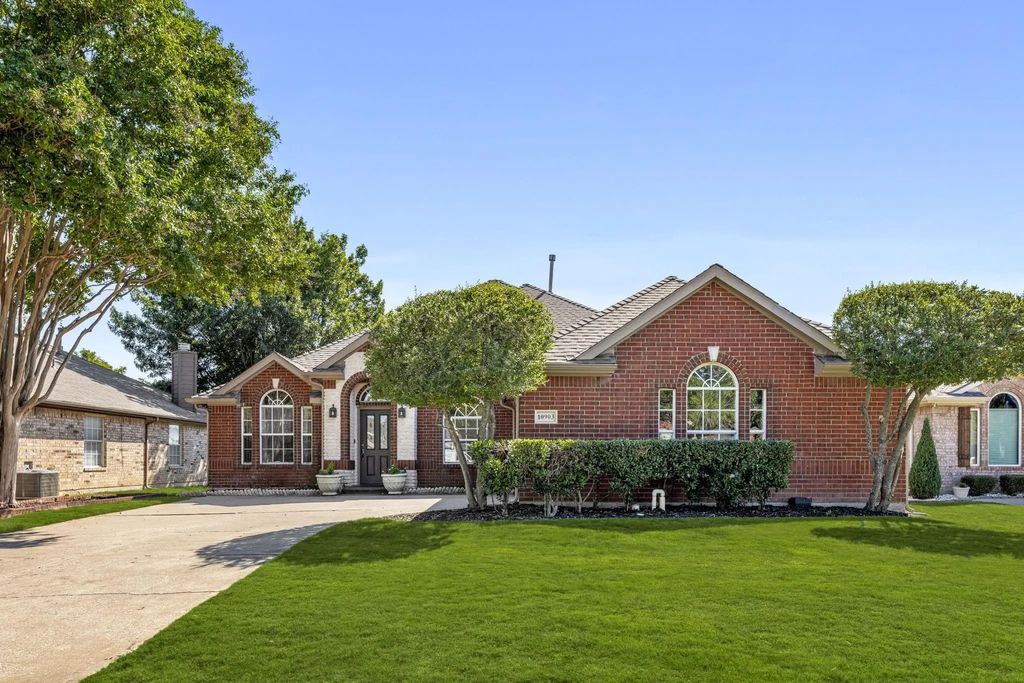 10903 Robincreek Lane, Frisco