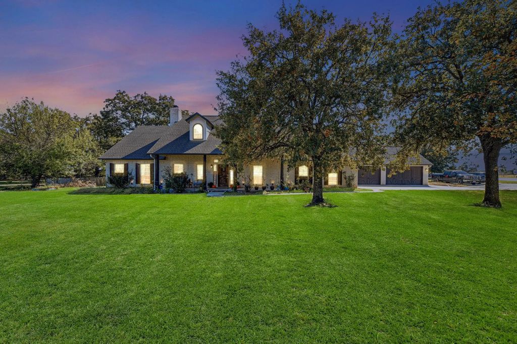 5071 Fm 1810, Chico