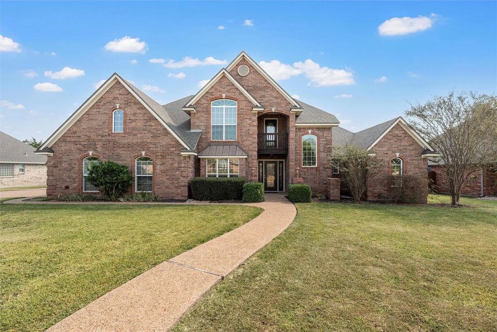 1212 Thistle Park Drive, Robinson