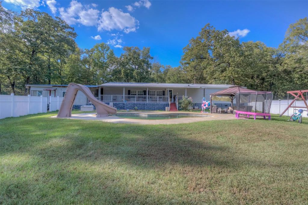600 Timbers East Drive, Haughton