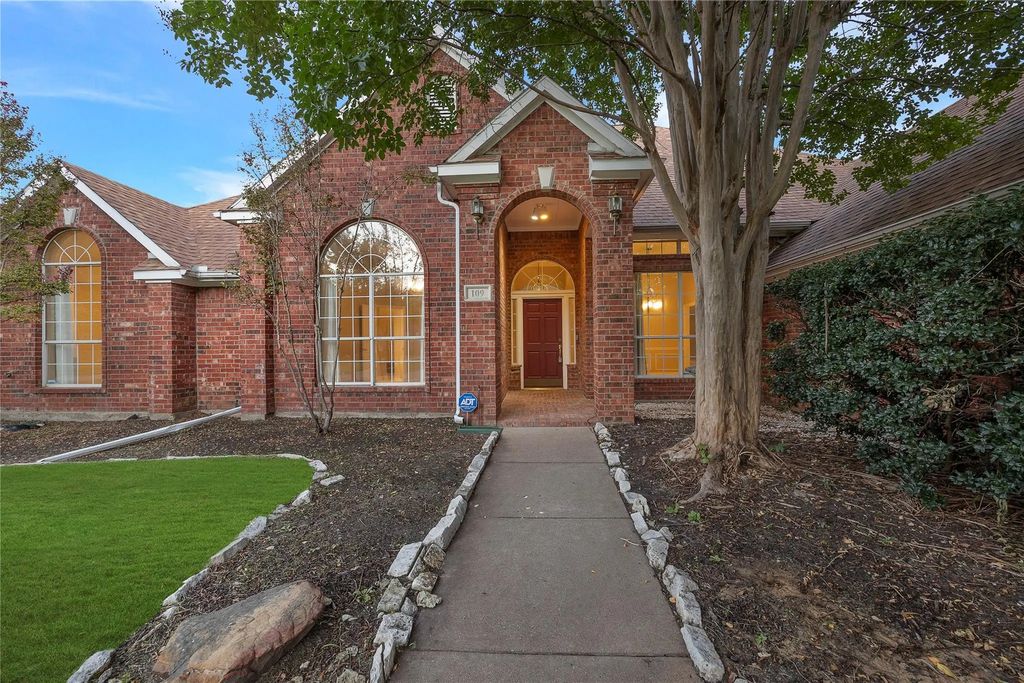 109 Killdeer Court, Southlake