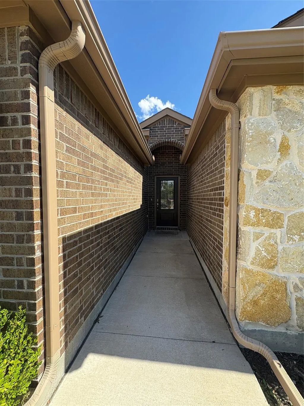3822 Brazos Street, Melissa