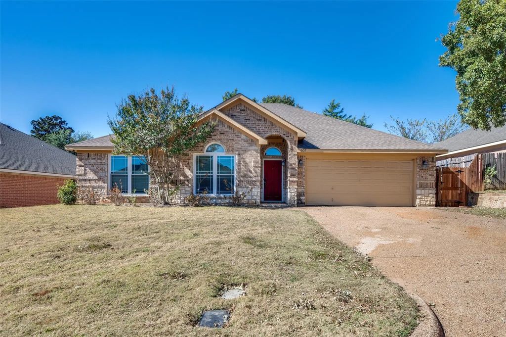 607 Parkhill Drive, Mansfield