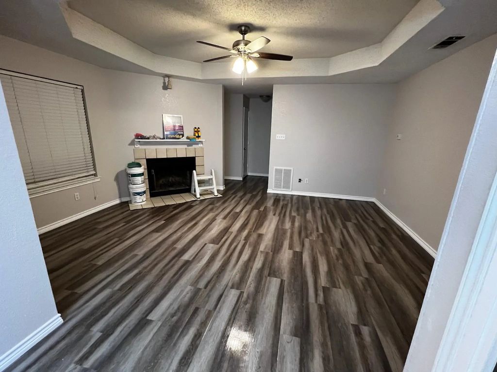 2807 London Court, Euless