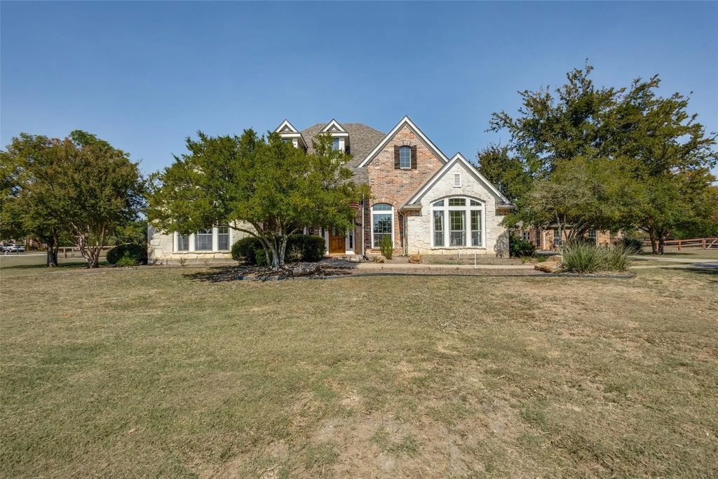 1 Meadowcreek Drive, Melissa