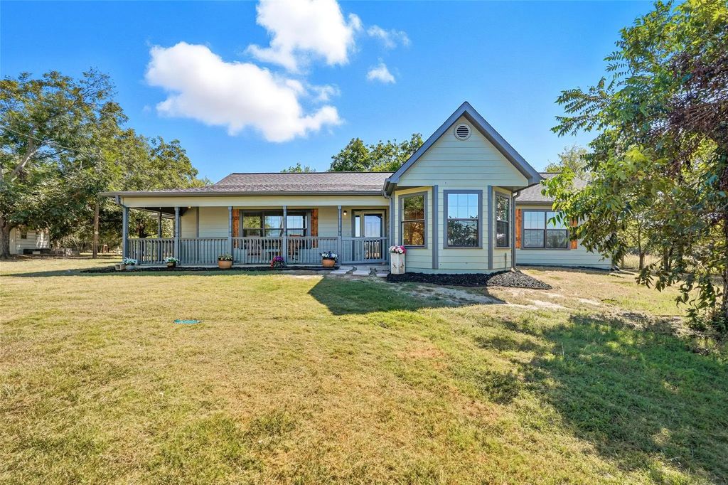 7265 County Road 131b, Terrell