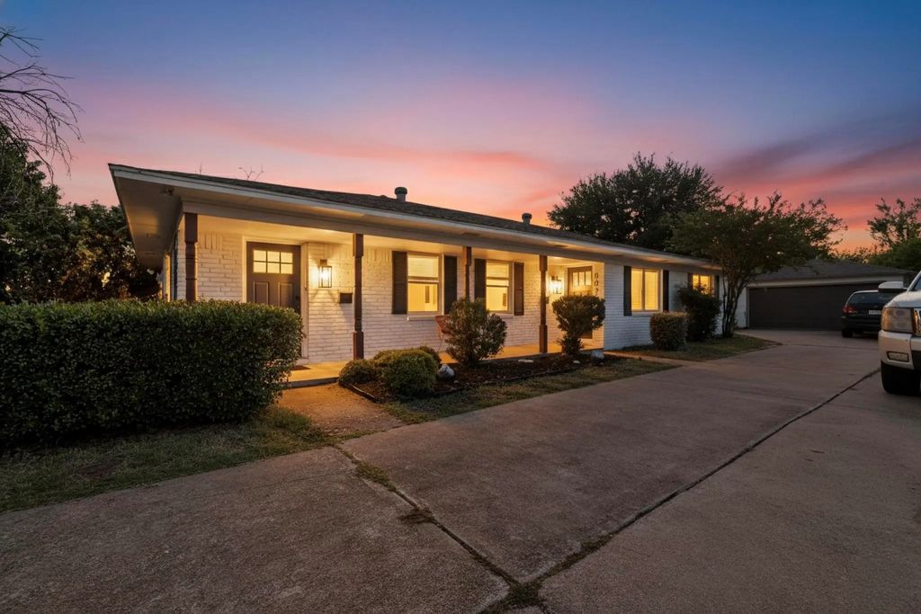 10018 Olmos Drive 10020, Dallas