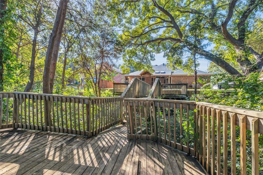 3302 Harbor Pointe Drive, Rowlett