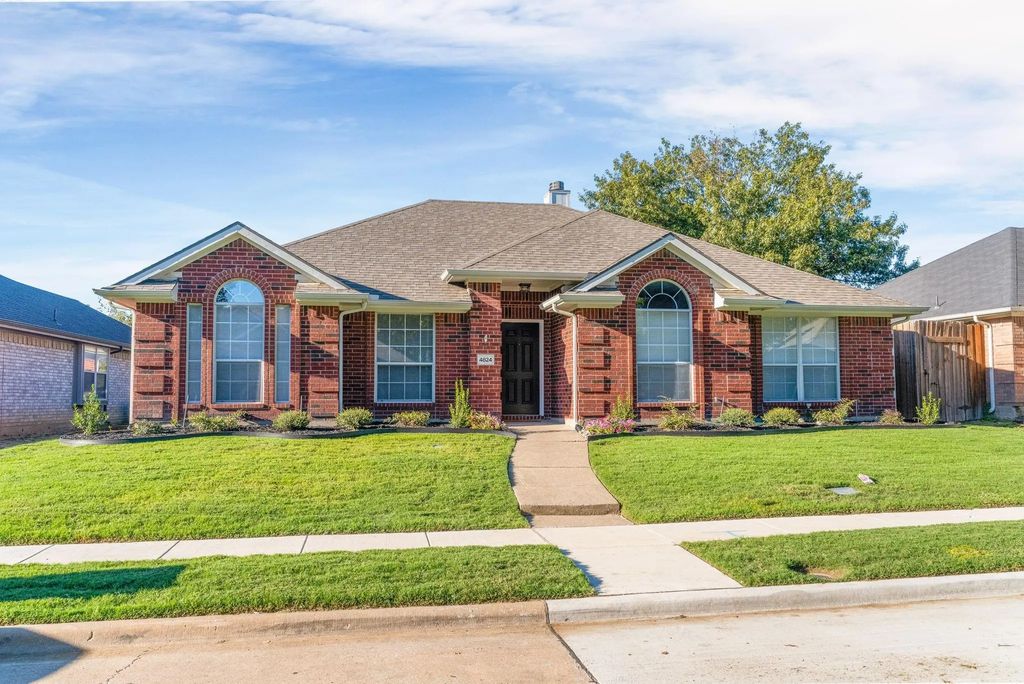 4824 Spanishmoss Drive, McKinney