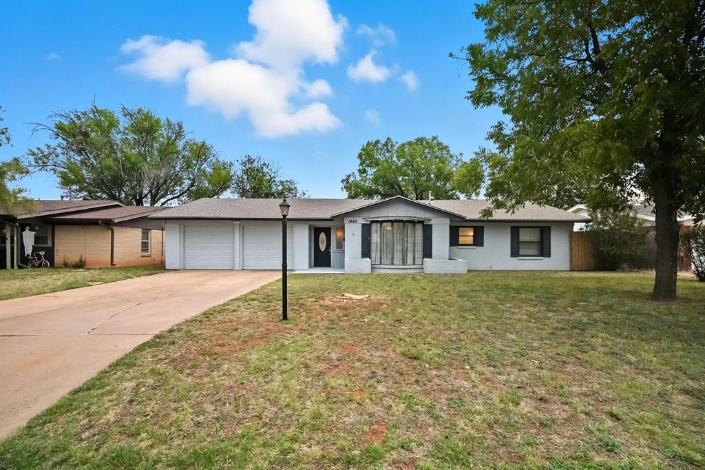1449 N Willis Street, Abilene