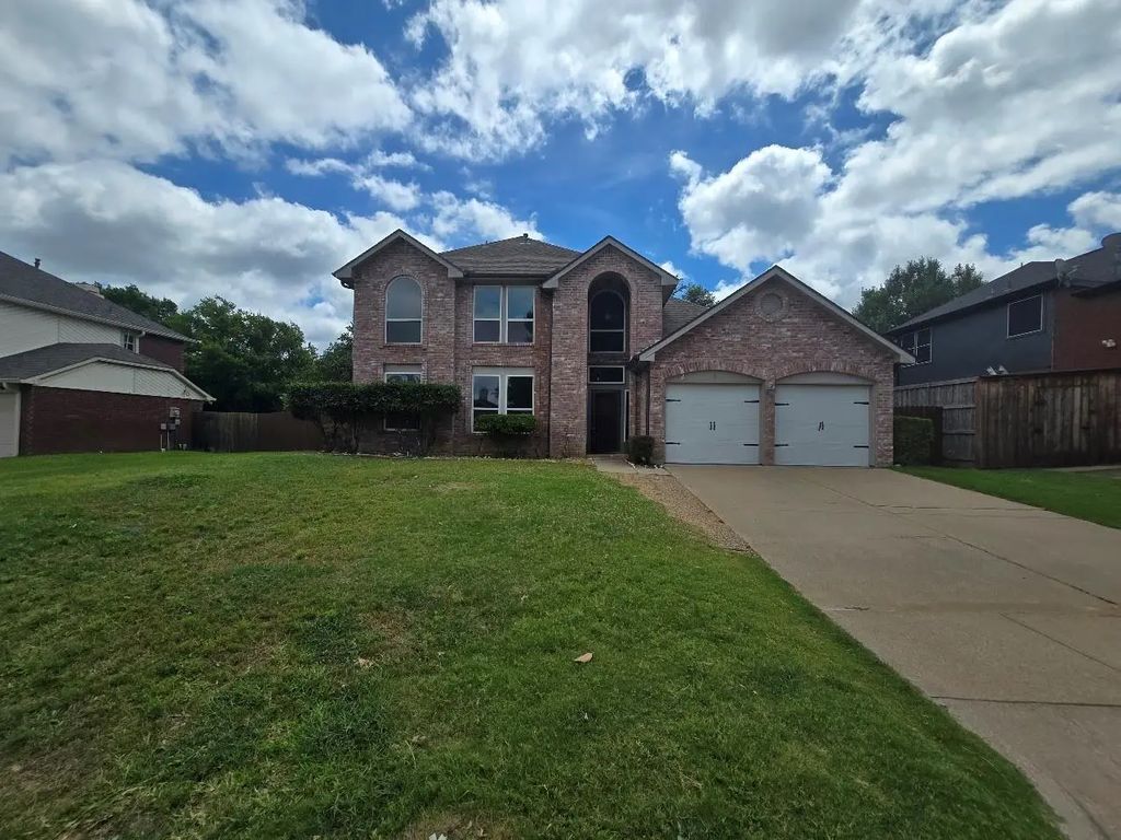 7924 Ember Oaks Drive, North Richland Hills