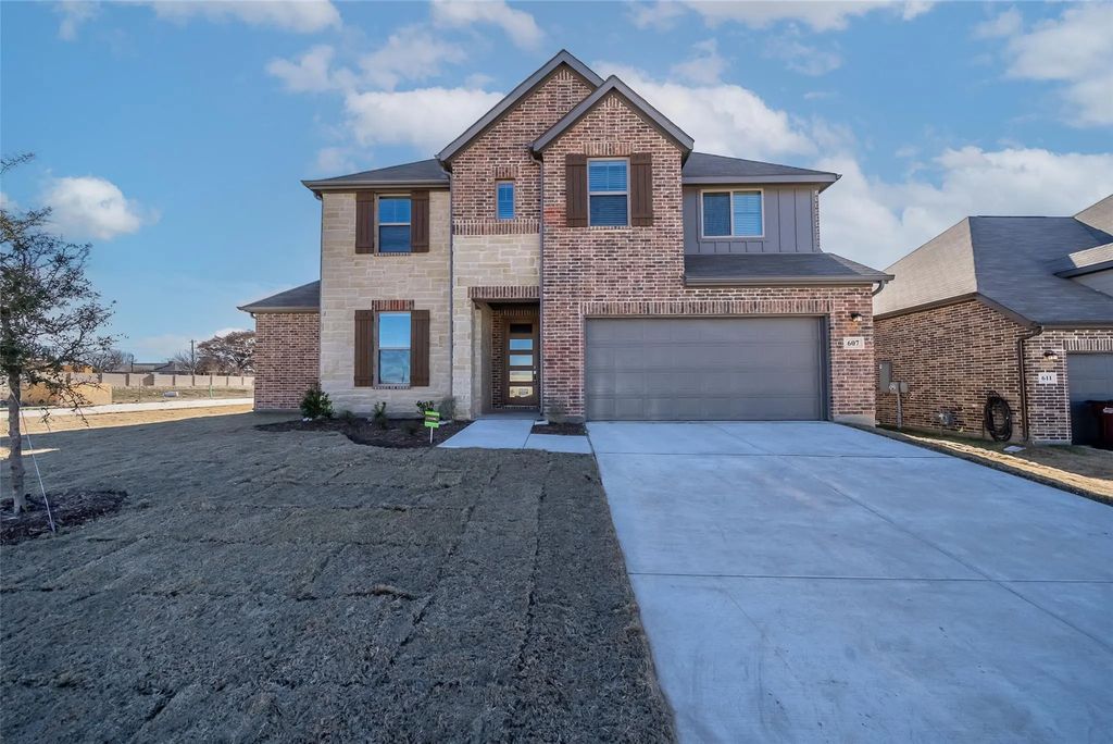 607 Metallic Tree Lane, Van Alstyne