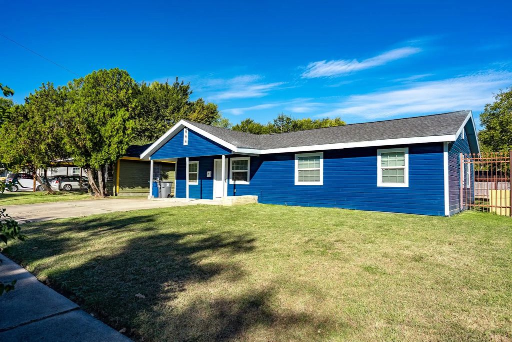 2831 Kilburn Avenue, Dallas