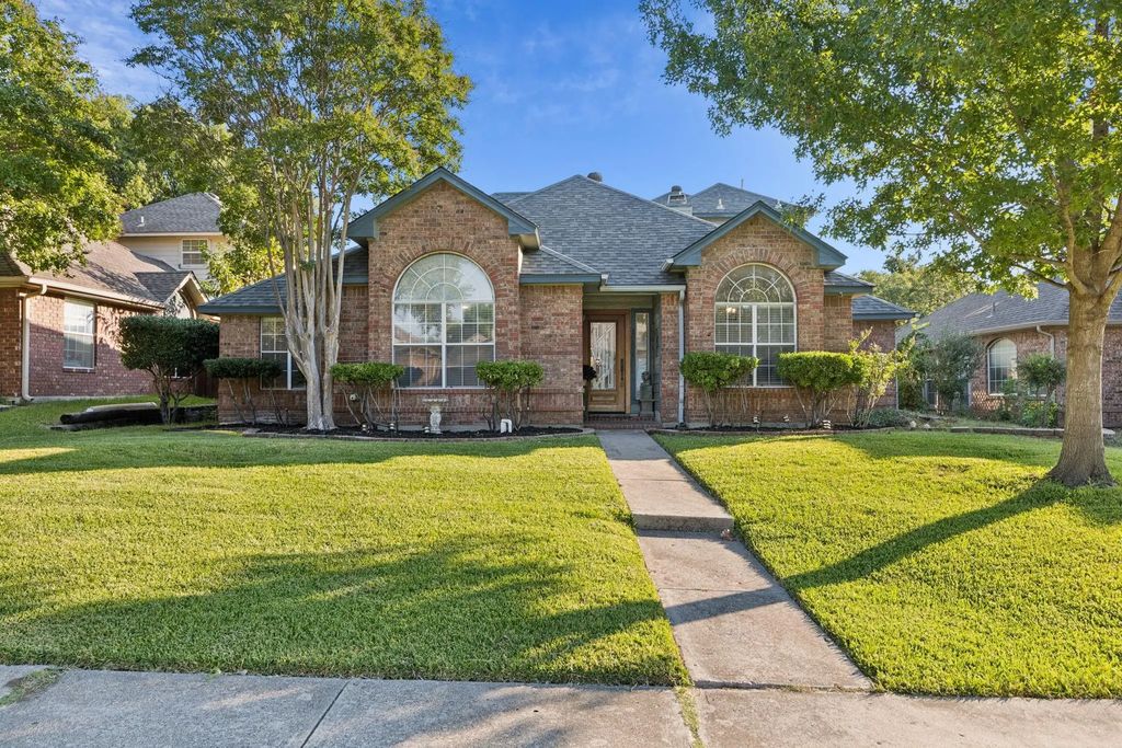 4204 Harvest Hill Court, Carrollton