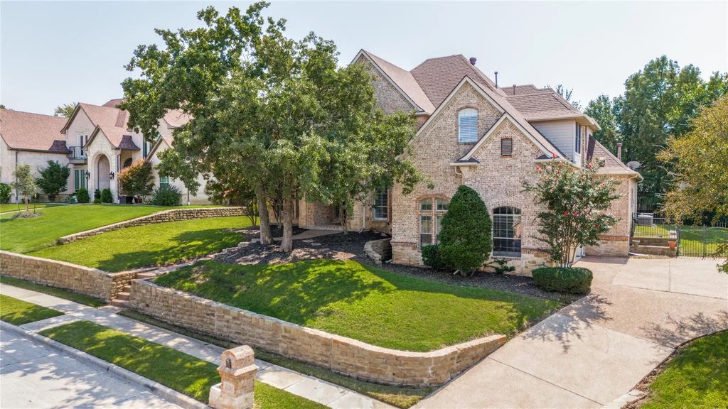 1804 Kendall Court, Keller