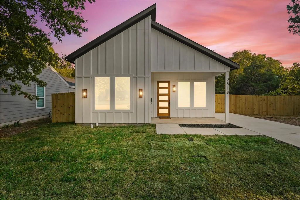 3818 Le Forge Avenue, Dallas