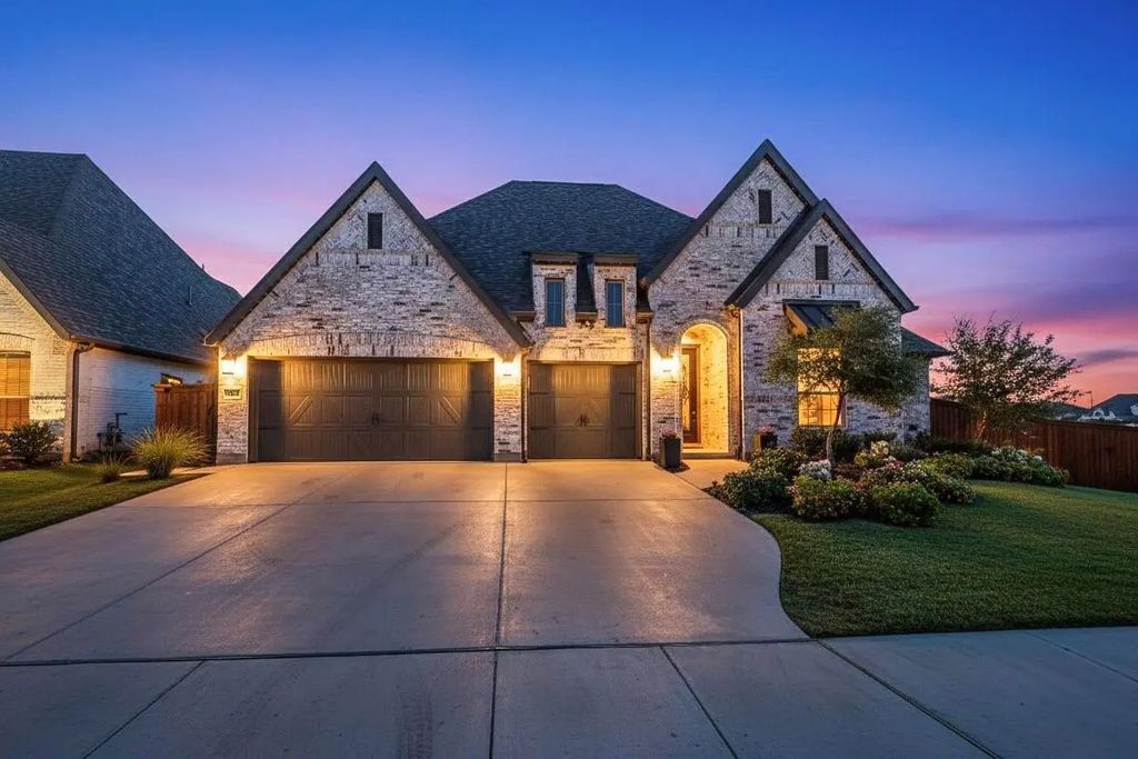 700 Pony Foot Drive, Little Elm